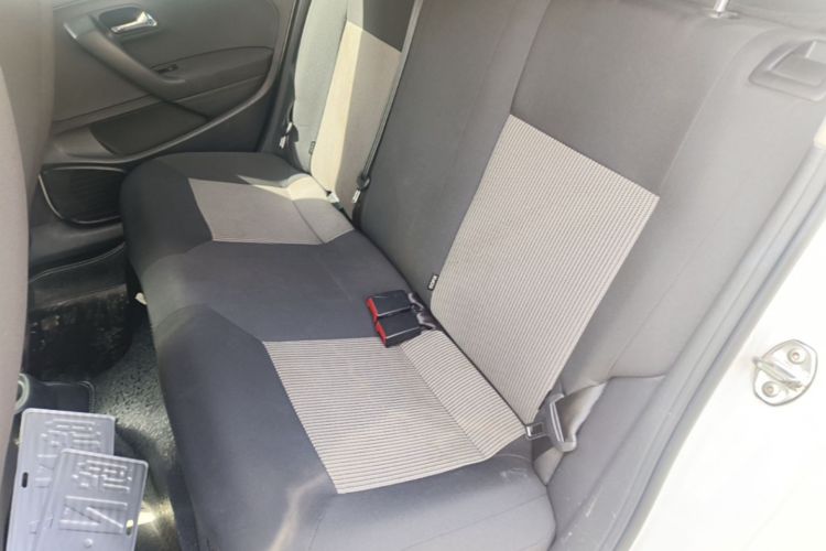 Volkswagen Polo 2019 #17 Volkswagen Polo 2019 car image #17