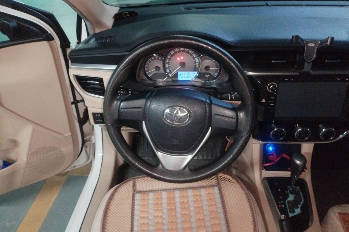 Toyota Corolla 2015 #22 Toyota Corolla 2015 immagine di auto #22