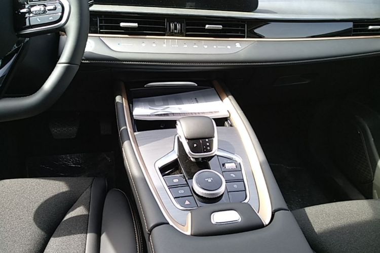 Chery Tiggo 5x 2026 #14 Chery Tiggo 5x 2026 car image #14