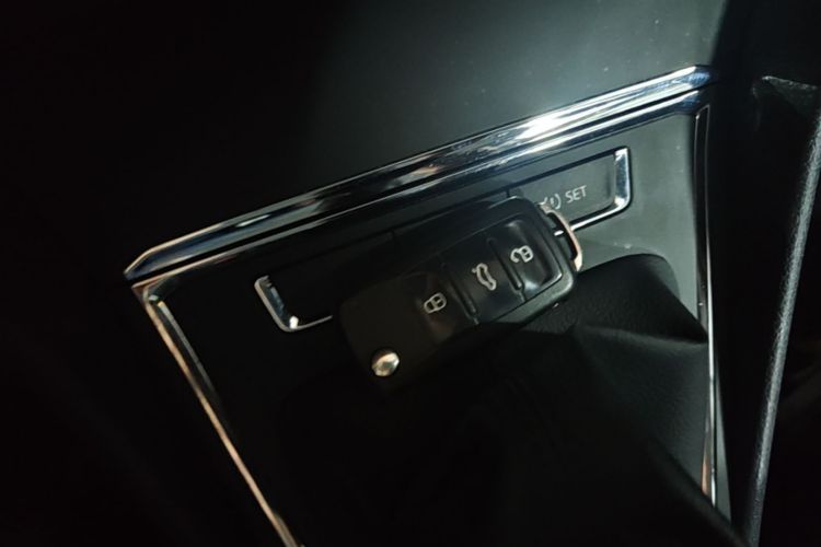 Volkswagen Bora 2019 car image #9