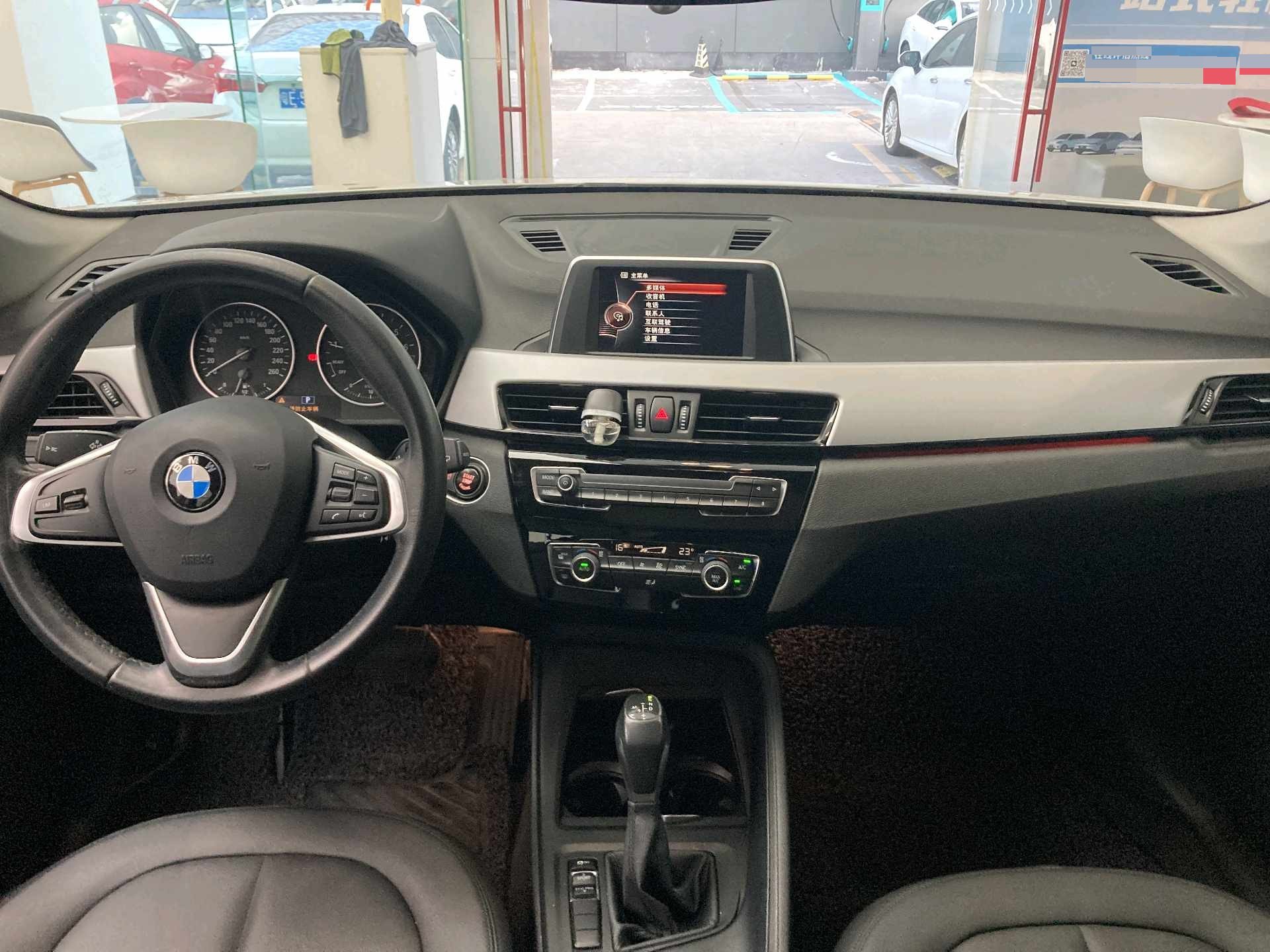 BMW X1 2017 car image #5