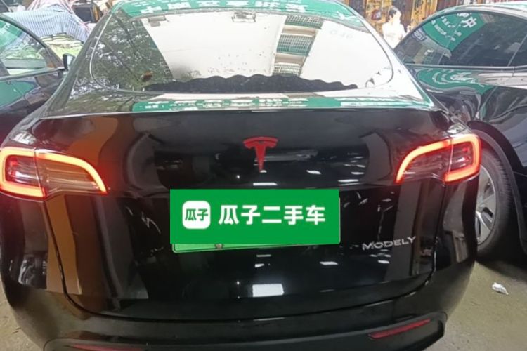 Tesla Model Y 2021 #4 Tesla Model Y 2021 immagine di auto #4