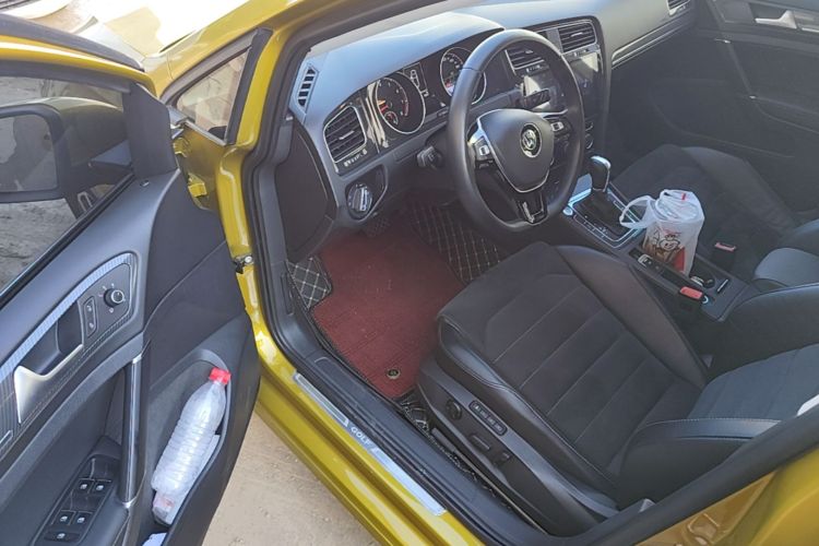 Volkswagen Golf 2018 #16 Volkswagen Golf 2018 car image #16