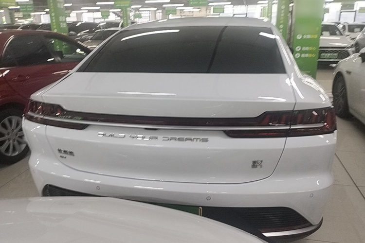 BYD Han 2022 car image #6
