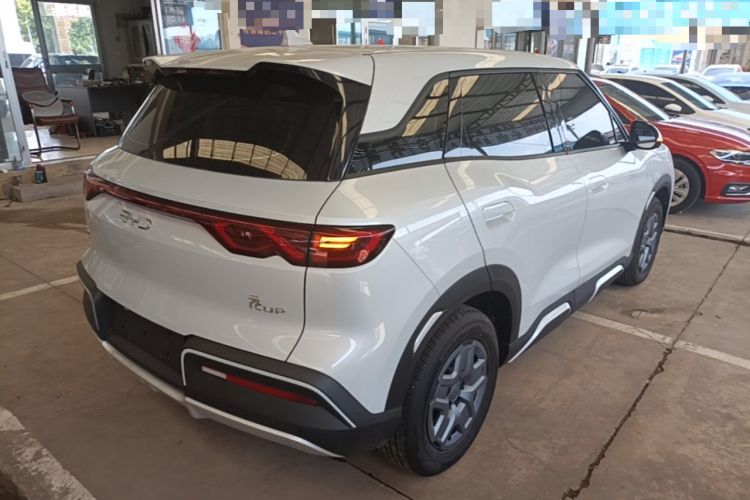 BYD YuanUP 2026 #7 BYD YuanUP 2026 car image #7