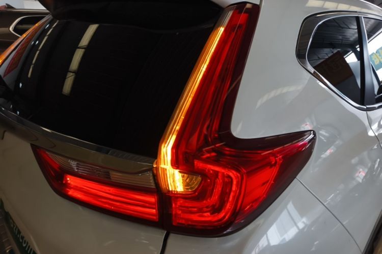 Honda CR-V 2018 car image #8