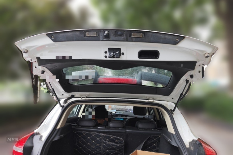 GEELY Emgrand GS 2018 car image #21