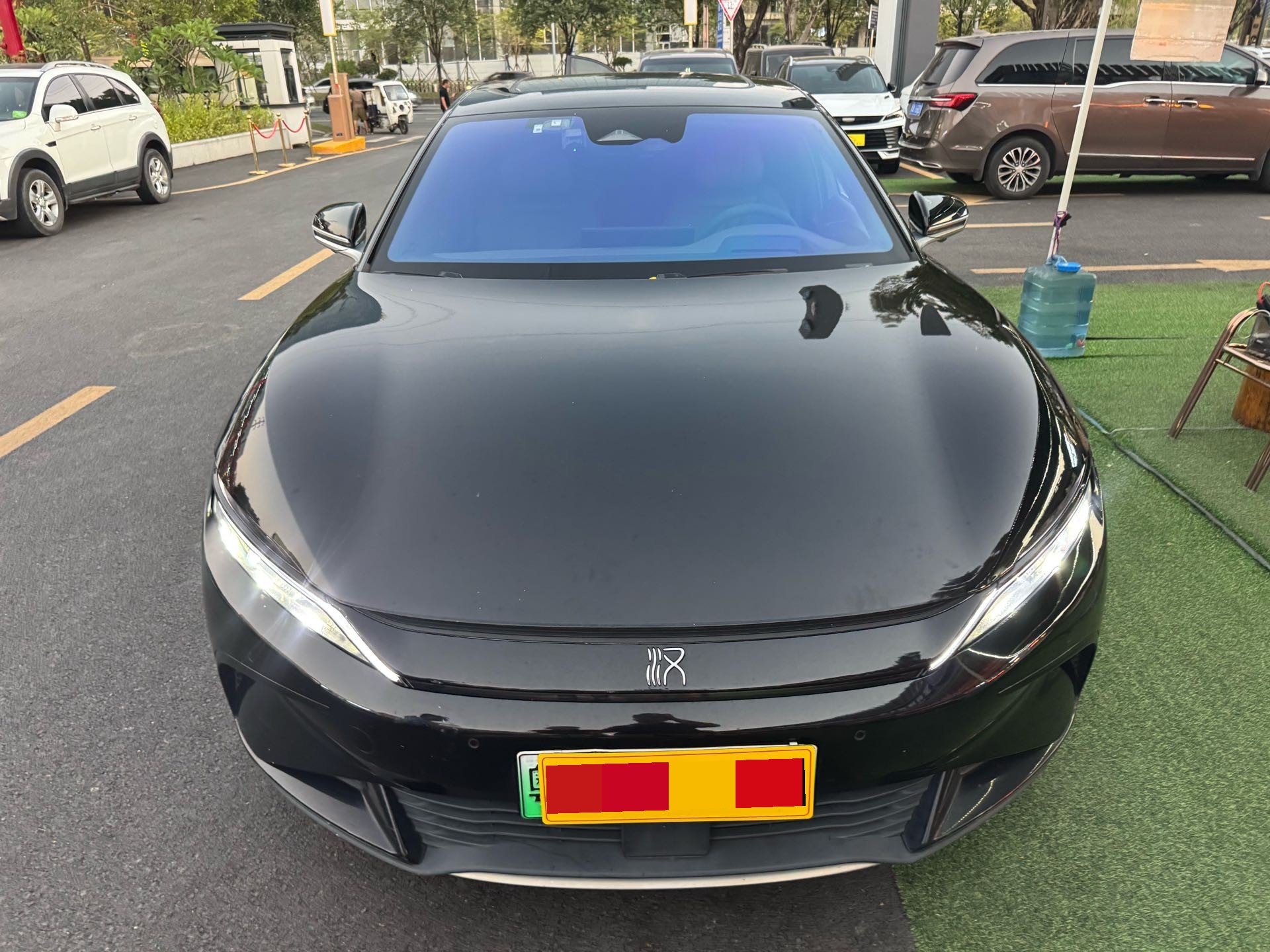 BYD Han 2024 imagem de carro #2