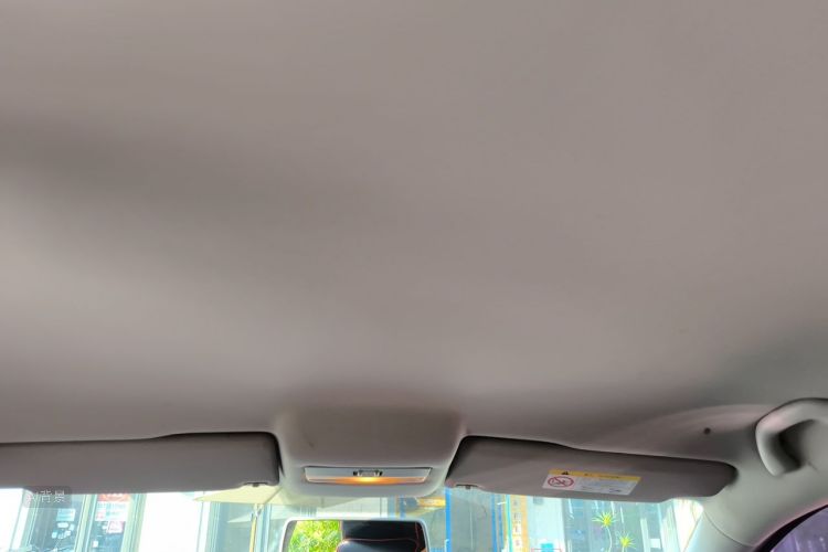 Volkswagen Polo 2017 car image #20