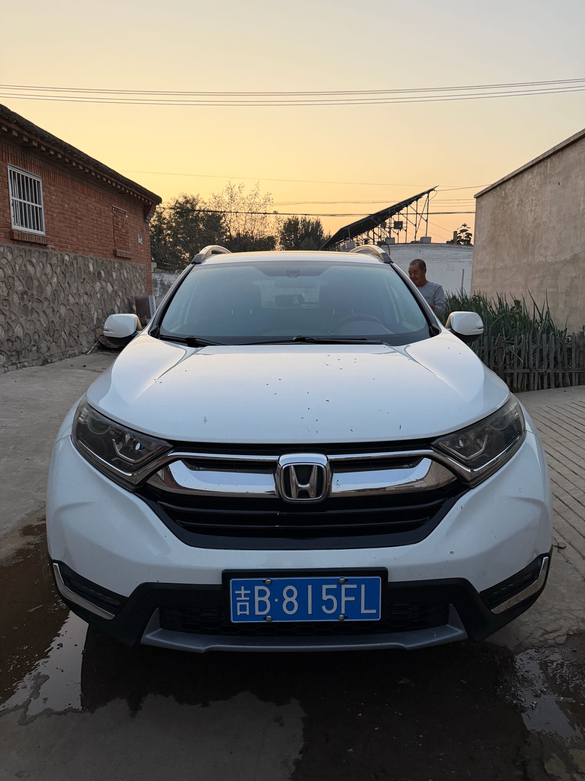 Honda CR-V 2018 car image #2