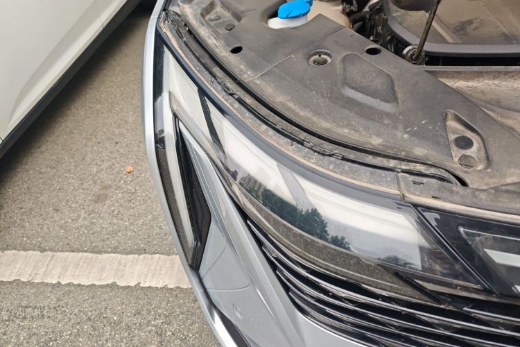 GEELY Boyue L 2023 car image #8