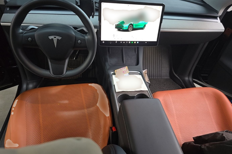 Tesla Model Y 2024 #10 Tesla Model Y 2024 car image #10