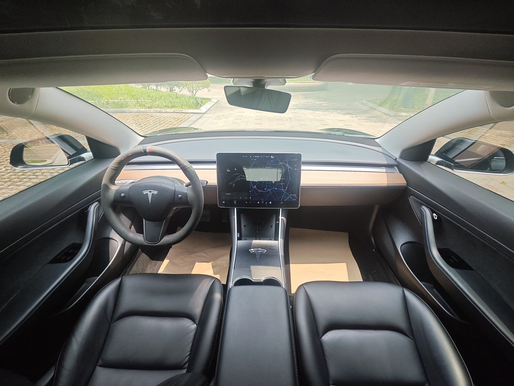 Tesla Model 3 2020 car image #6