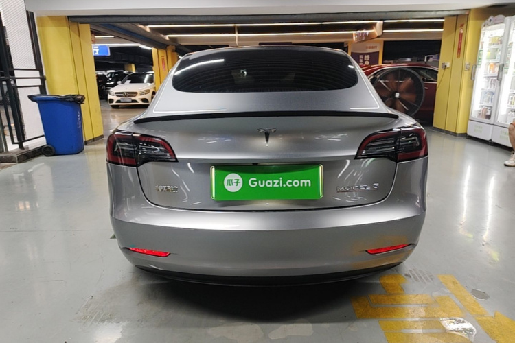 Tesla Model 3 2023 #6 Tesla Model 3 2023 car image #6