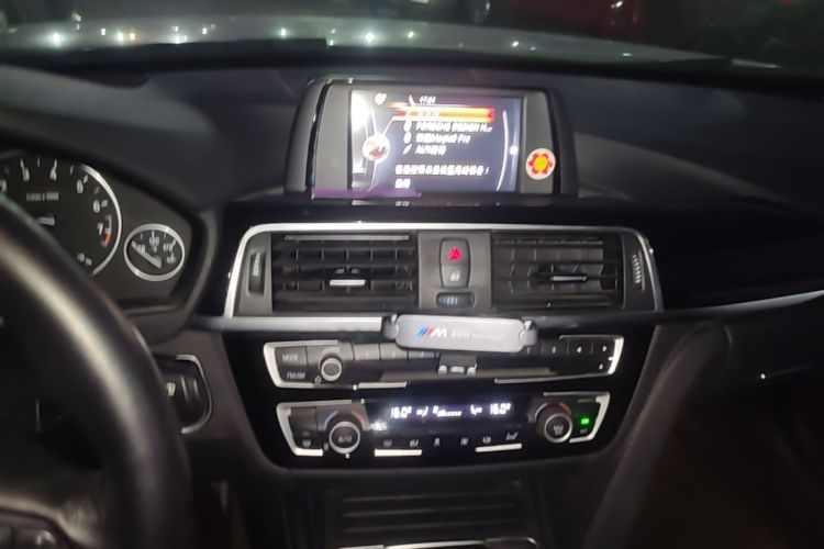 BMW 3 Series 2017 #15 BMW 3 Series 2017 car image #15