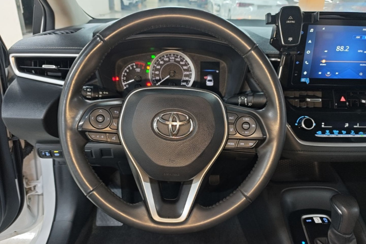 Toyota Corolla 2021 car image #11
