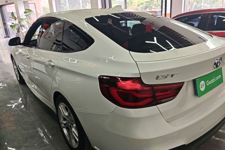 BMW 3 Series GT 2021 #5 BMW 3 Series GT 2021 صورة سيارة #5