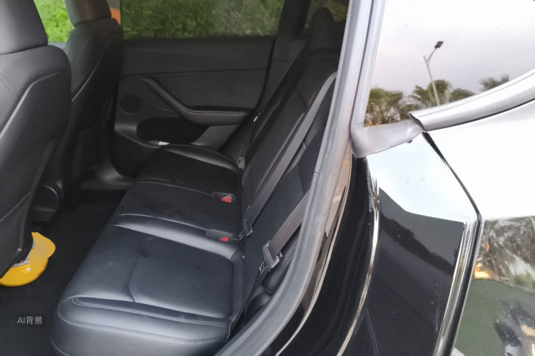 Tesla Model Y 2022 #19 Tesla Model Y 2022 car image #19