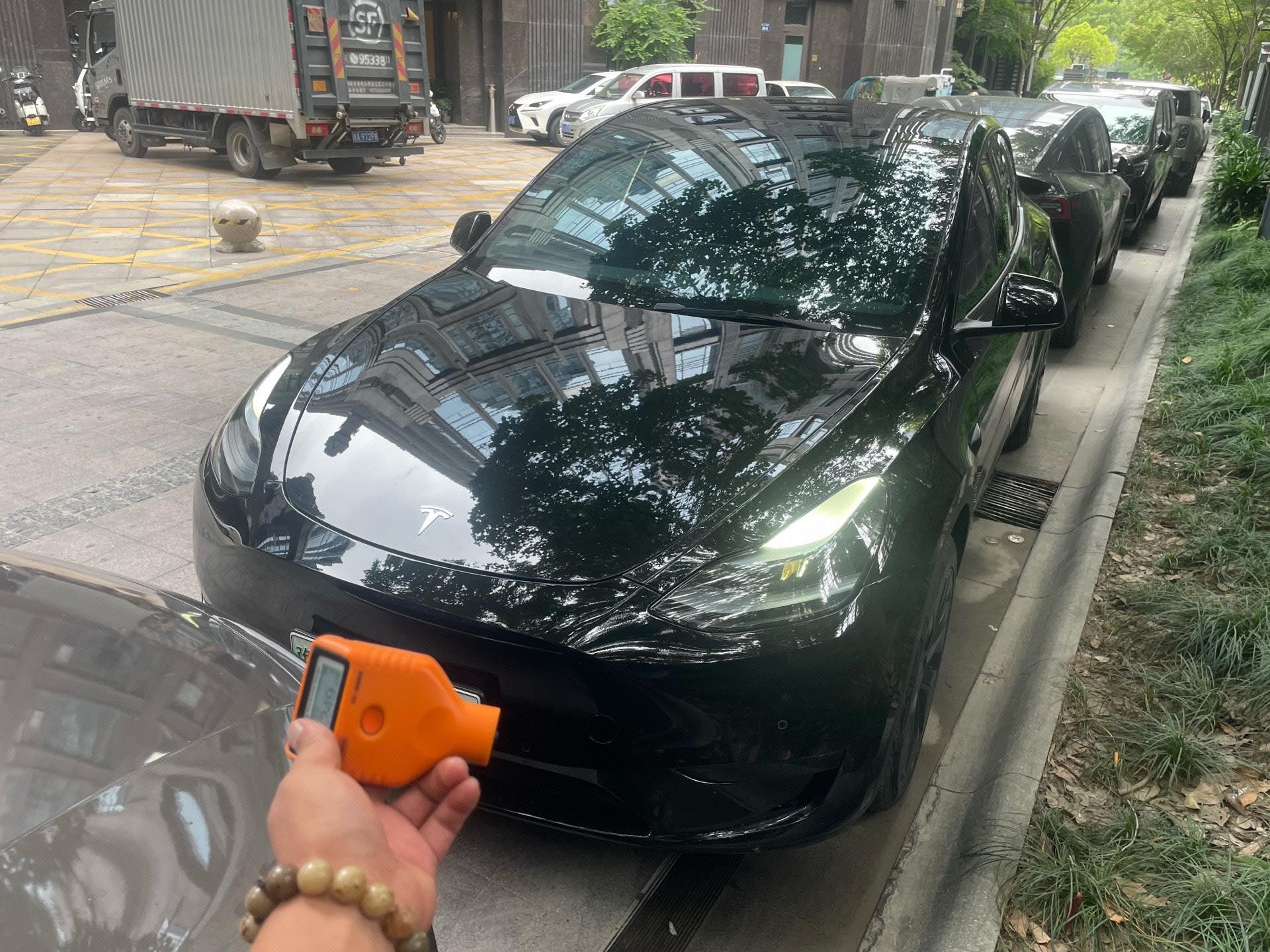 Tesla Model Y 2022 Tesla Model Y 2022 car image