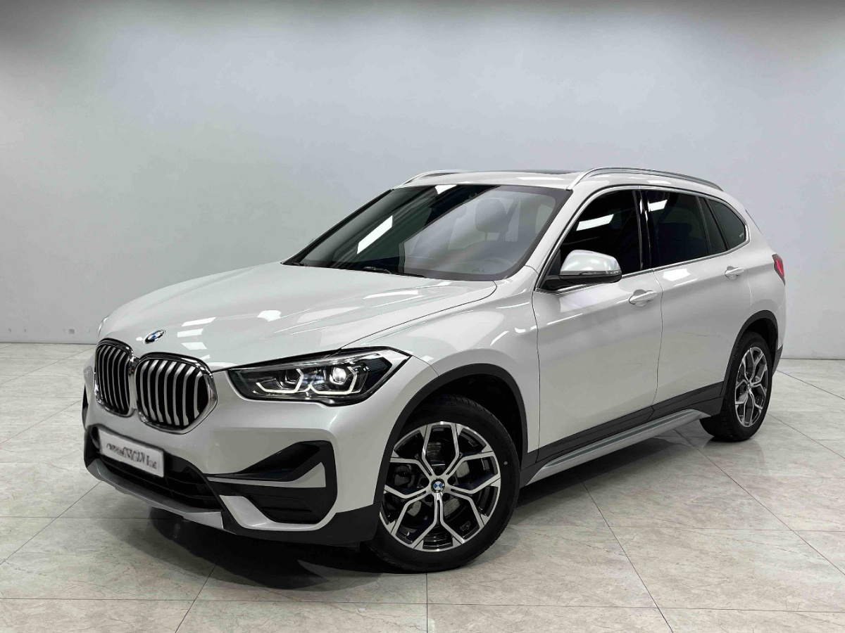 BMW X1 2022 BMW X1 2022 car image