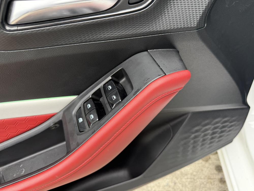 2023 immagine di auto #13