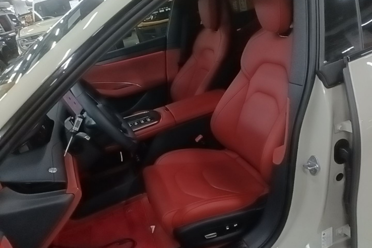 MI SU7 2024 car image #19