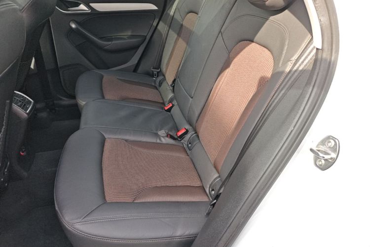 Audi Q3 2017 #17 Audi Q3 2017 car image #17