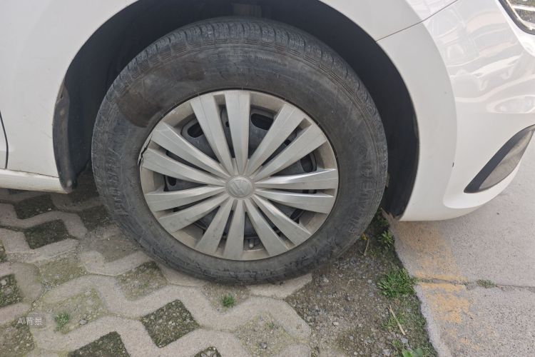 Volkswagen Santana 2022 car image #9