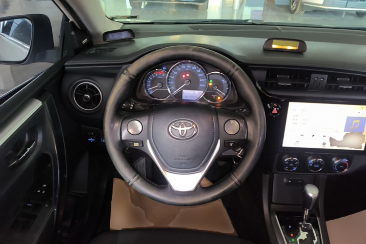 Toyota Corolla 2017 imagen de coche #11