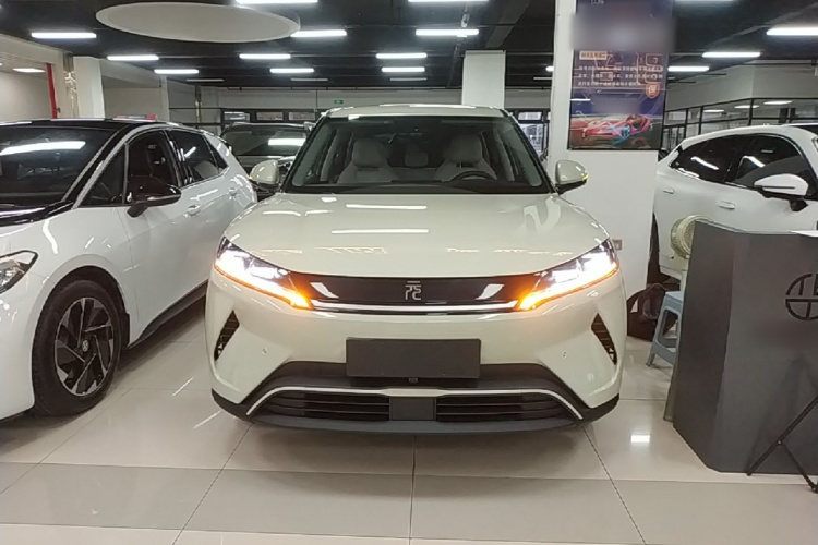 BYD YuanUP 2025 #3 BYD YuanUP 2025 car image #3
