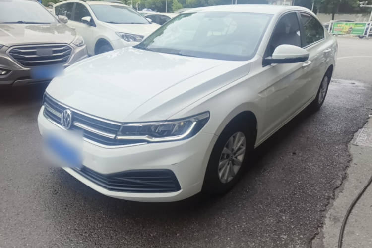 Volkswagen Bora 2019 car image #2