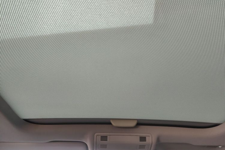 Volkswagen Golf 2014 car image #16