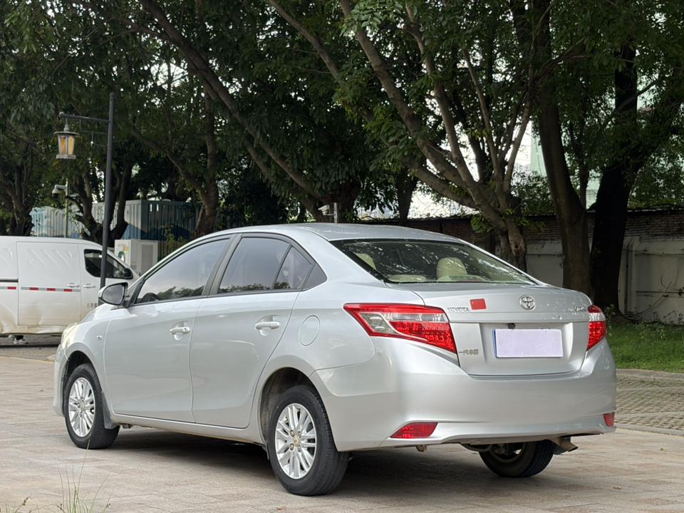 Toyota Vios 2015 #5 Toyota Vios 2015 car image #5