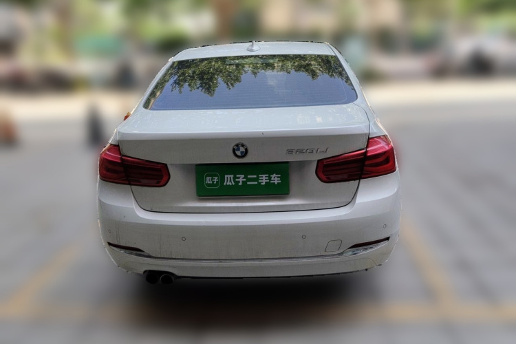 BMW 3 Series 2016 #6 BMW 3 Series 2016 car image #6