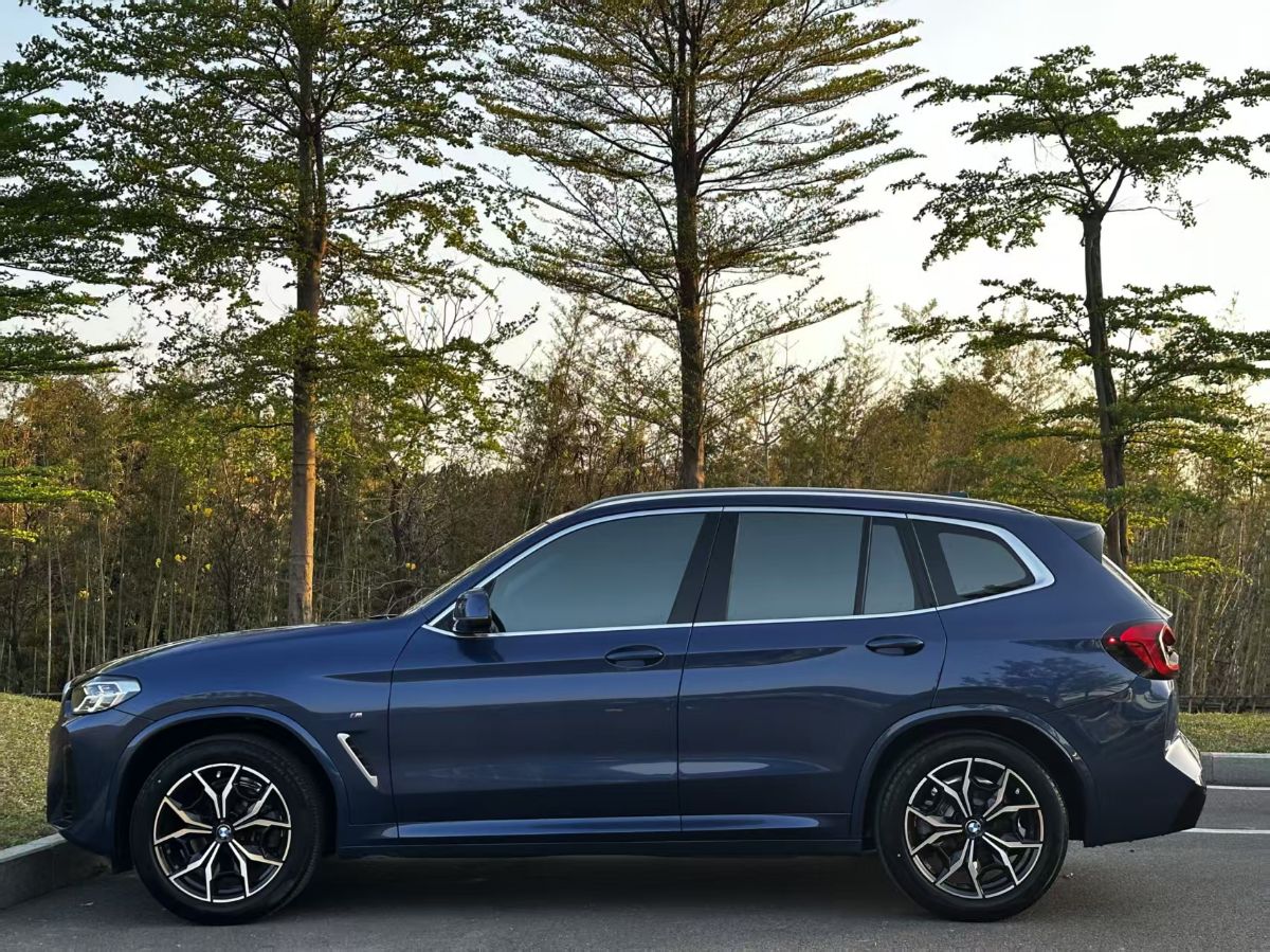 BMW X3 2022 #4 BMW X3 2022 car image #4