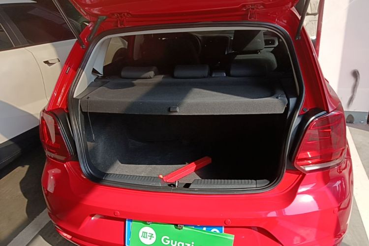 Volkswagen Polo 2018 car image #19