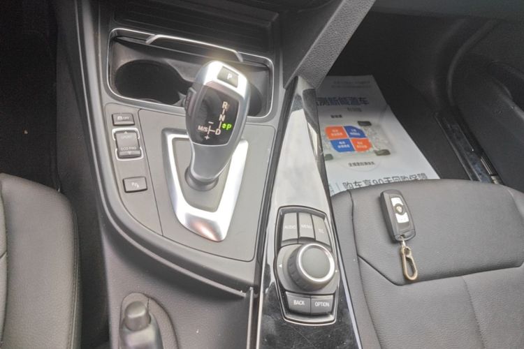 BMW 3 Series 2016 #14 BMW 3 Series 2016 immagine di auto #14
