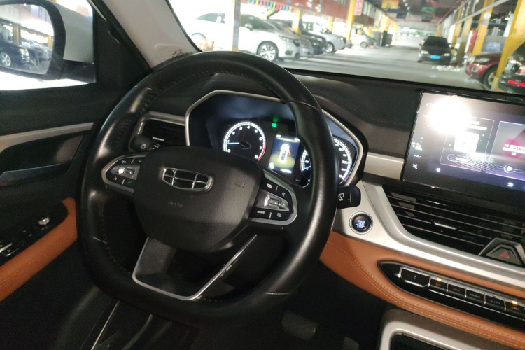 GEELY Vision X6 2020 immagine di auto #11