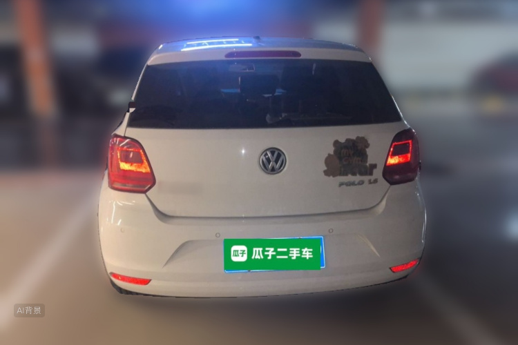 Volkswagen Polo 2015 car image #6