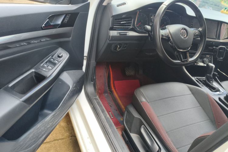 Volkswagen Bora 2018 car image #9