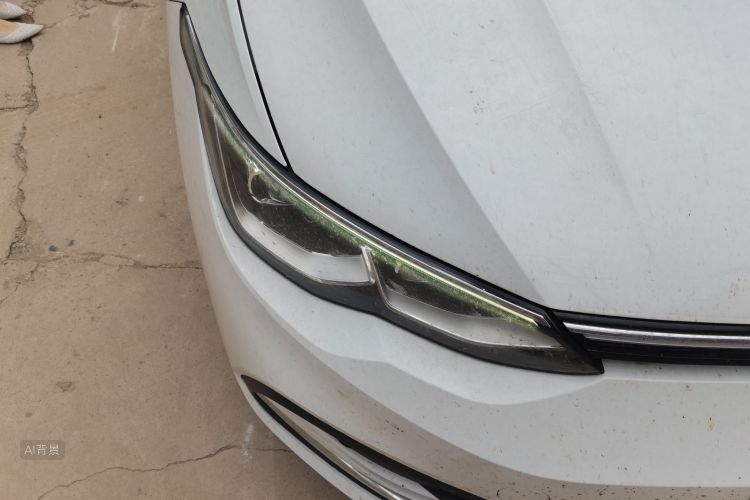 Volkswagen Golf 2023 car image #8