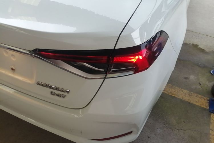 Toyota Corolla 2023 car image #8