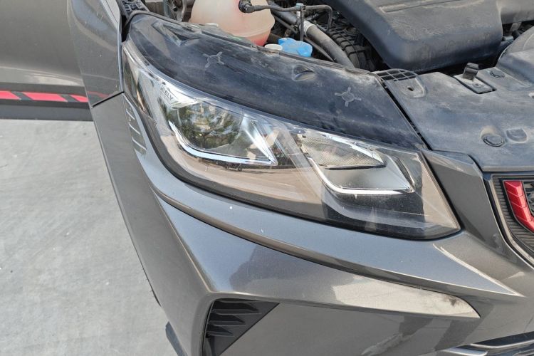 GEELY Coolray 2022 #8 GEELY Coolray 2022 car image #8