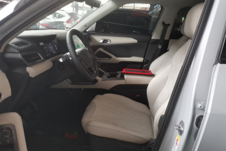 BYD YuanUP 2025 #19 BYD YuanUP 2025 immagine di auto #19