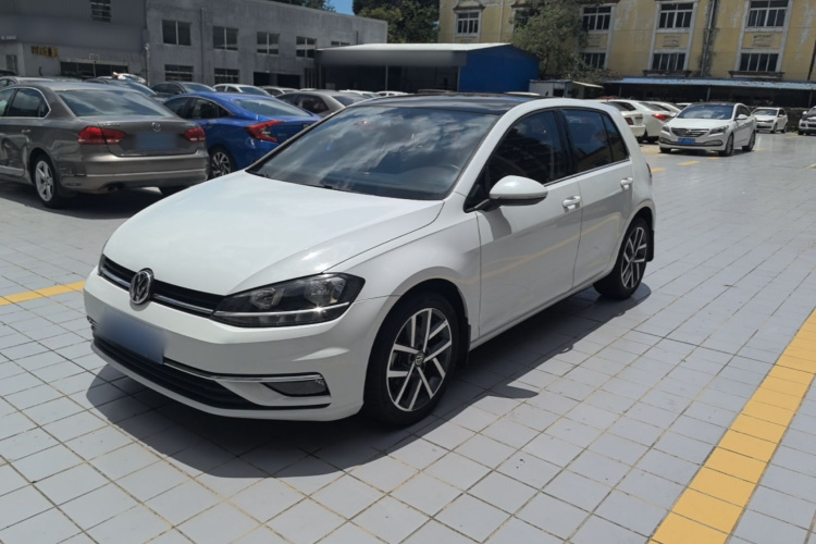 Volkswagen Golf 2020 #2 Volkswagen Golf 2020 car image #2