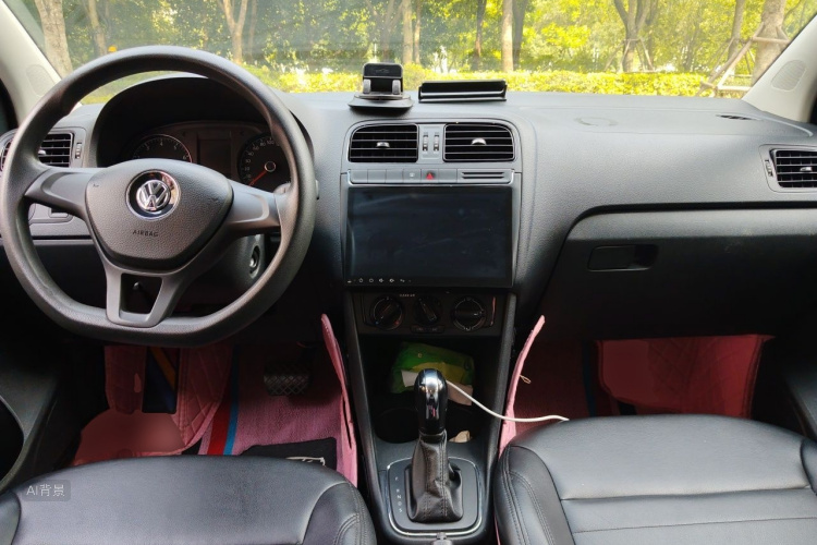 Volkswagen Polo 2018 #11 Volkswagen Polo 2018 car image #11