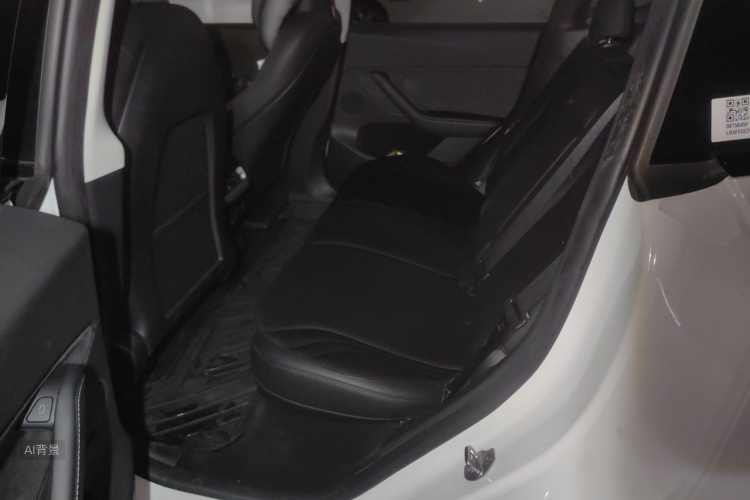 Tesla Model Y 2023 #19 Tesla Model Y 2023 car image #19