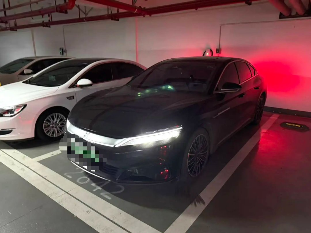 BYD Han 2023 BYD Han 2023 car image