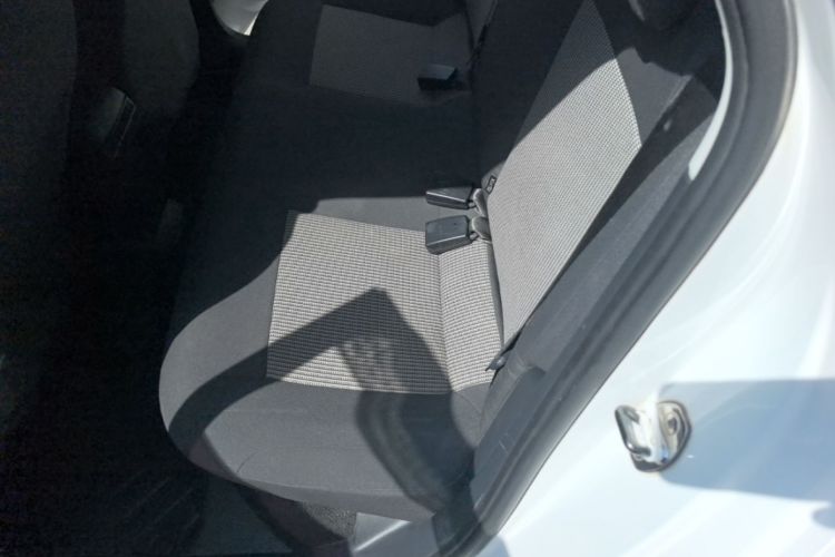 Volkswagen Polo 2017 #17 Volkswagen Polo 2017 car image #17