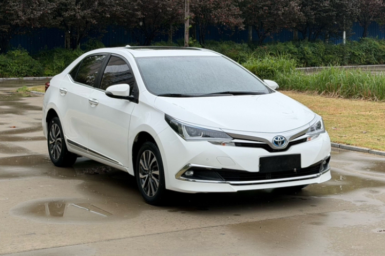Toyota Corolla 2019 #4 Toyota Corolla 2019 car image #4